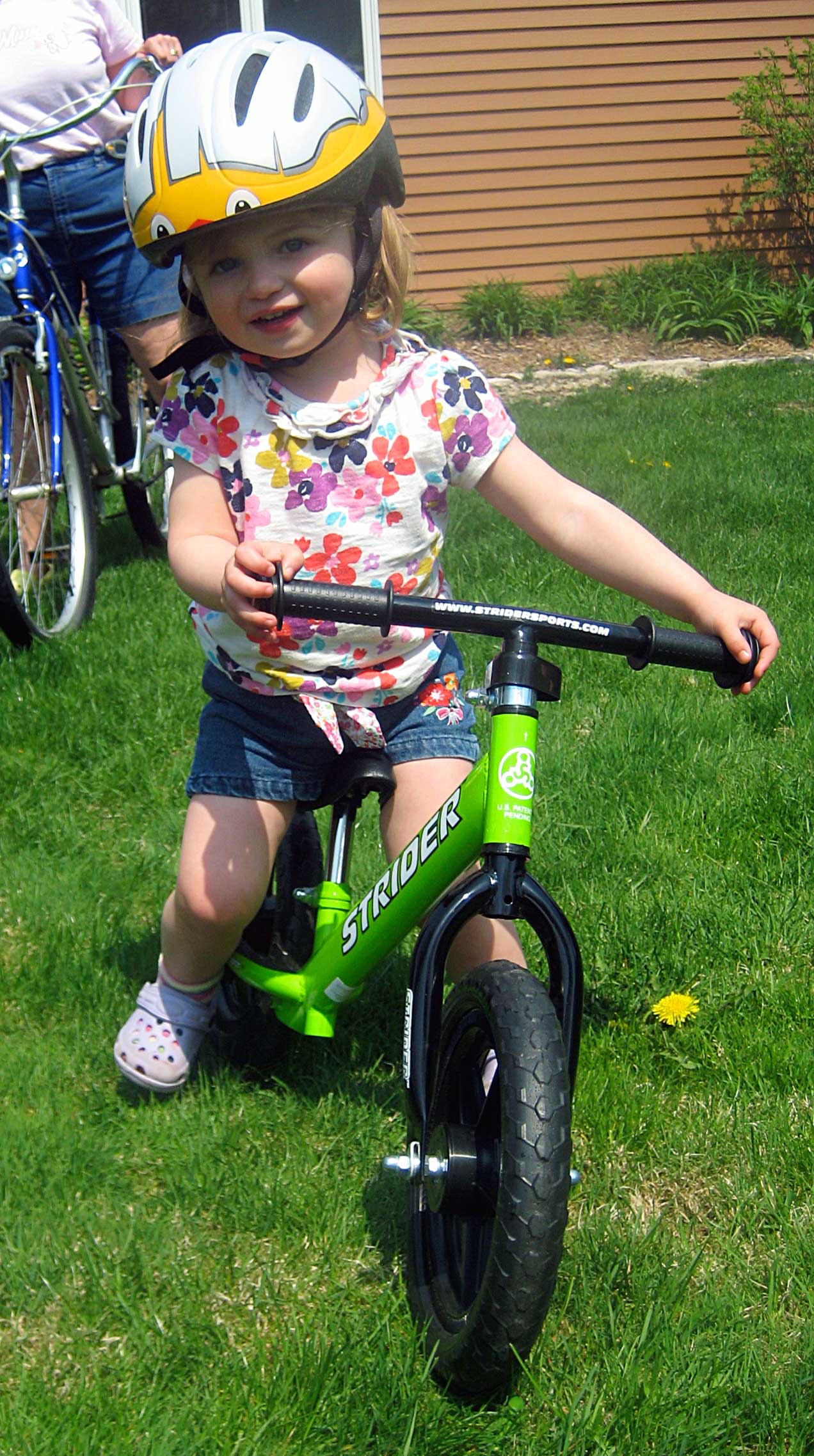 img_45841 Ella on her Strider